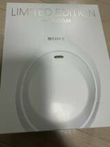 SONY ソニー　ヘッドホン　WH-1000XM4　 サイレントホワイト_画像1