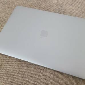 Apple MacBook Pro 16(2019, A2141) Core i9-9980HK / 2.4GHz / RAM 32GB / SSD 512GB / シルバー / 充放電回数 : 183 [MC016]の画像4