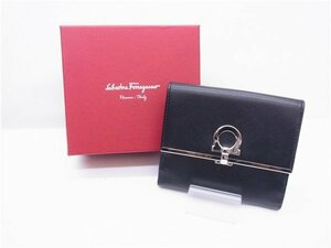 ◎ Salvatore Ferragamo ◎　サルヴァトーレフェラガモ　二つ折り財布　ガンチーニ　ブラック　箱付き　◎美品