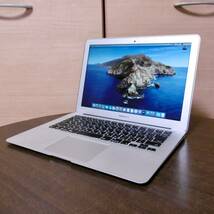 ■訳あり■MacBook Air 13.3（i5 1.3GHz/4GB/256GB）MD761J/A■_画像1