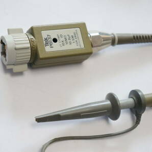 Tektronix P6137 VOLTAGE PROBE プローブ２本セットの画像2