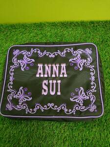 ANNA SUI アナスイ　ロゴ刺繍 ポーチ