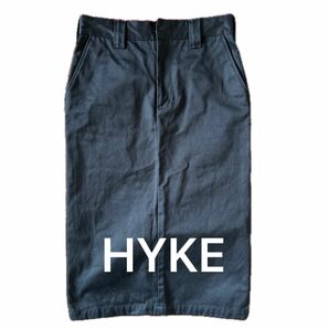 HYKE ネイビースカート