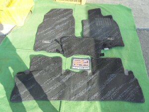 7EM6115 2Q1-2 ) Nissan Cube rider Z12/NZ12 original rider for floor mat set 