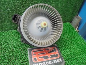 7EJ6058IC3 ) トヨタ エスティマ ハイブリッド AHR20W 純正ヒーターブロアモーター　272700-8050