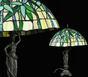 高級ステンドグラス 女性ブロンズ像 スタンドランプ 高60cm 1灯式 アンティーク 古美術品 細密細工[6420qr]