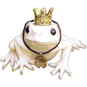 Art hand Auction 日向ぼっこをしているような優しい表情のカエルの オブジェ 置物 王子様 Sサイズ 15.5×13.5×高さ11.5cm ホワイト, ハンドメイド作品, インテリア, 雑貨, 置物, オブジェ