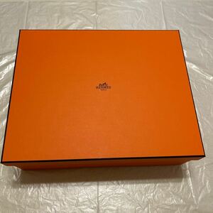 現行品　エルメス　空箱　36×29×11 HERMES BOX 空き箱 箱　化粧箱 