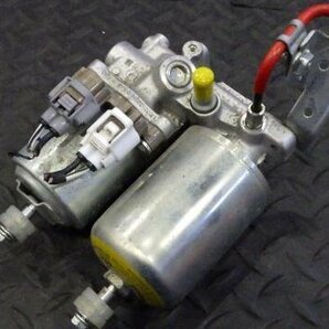 【宮城 塩釜発】中古 ブレーキマスターASSY アクア DAA-NHP10 S 純正品 ブースターポンプ付 47210-52430 47070ー52010の画像6