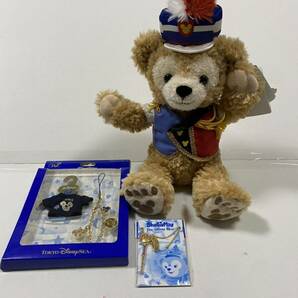 ダッフィー ぬいぐるみ ディズニー グッズ アクセサリー チャーム 未使用 チャーム箱傷みあり DUFFY セットの画像1