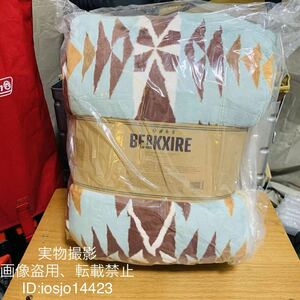 BERKXIRE flannel blanket blanket single flannel .... like hand ..180*200cm camp outdoor field mountain climbing 