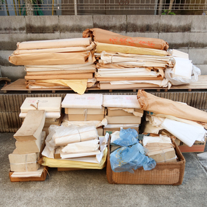 信州の古い紙屋さんから　和紙 古紙 まとめて 超大量 約170kg　直接引取可 検) 和紙 中国 書道具 書画紙 画仙紙 手漉き 書道 色紙 高級