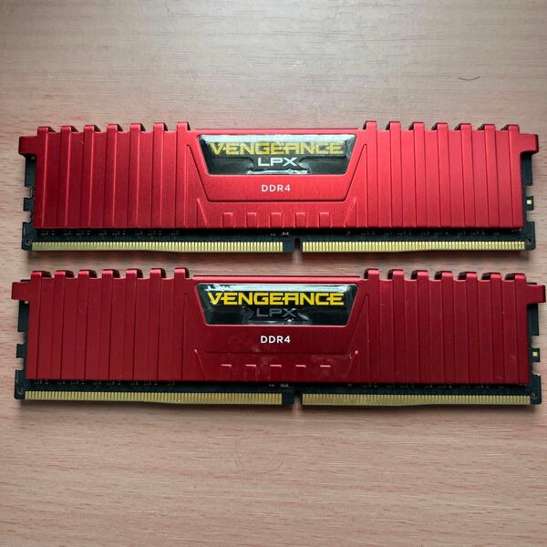 CORSAIR DDR4 4GB×2枚 8GB VENGEANCE LPX メモリ デスクトップPC用 