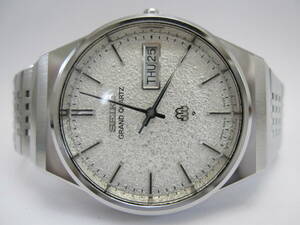 【YT-TC38-1】SEIKO/セイコー 9943-8020 GRAND QUARTZ、GQ、グランドクォーツ 3針デイデイトQZ 雪目文字盤 HSS×SS 稼働品