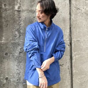 光沢リネンアノラックスタンドジャケット（Lサイズ／ブルー色）