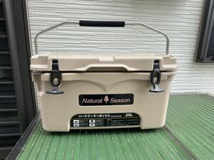 入手困難★クーラーボックス Natural Season ナチュラルシーズン　ハードクーラーボックス　２５L　ＫＷ－２６ＱＴ　