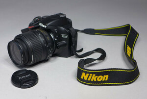 ●カメラ② NIKON ニコン D3200・AF-S Nikkor 18-55ｍｍレンズ