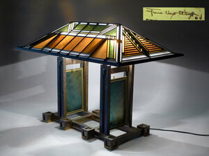 近代建築の巨匠　ヤマギワ製　フランク・ロイド・ライト　ステンドグラス 照明　S2299　Frank Lloyd Wright　Dana　Thoma　House