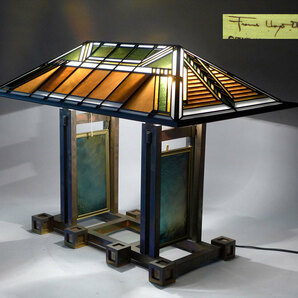 近代建築の巨匠 ヤマギワ製 フランク・ロイド・ライト ステンドグラス 照明 S2299 Frank Lloyd Wright Dana Thoma Houseの画像1