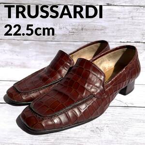 トラサルディ クロコ型押し パンプス 22.5 cm TRUSSARDI スリッポン ワニ皮 クロコダイル ローファータイプ