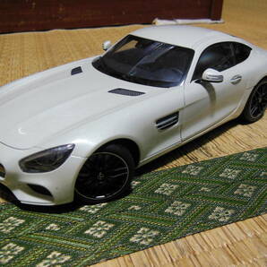 オートアート Aa 1/18 メルセデス AMG GT S ホワイト 76311 コンポジットモデル*箱なし・加工箇所あり 美品*の画像1