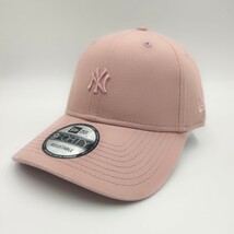 ニューエラ 9FORTY NY ミニロゴ キャップ 【ピンク】ライトピンク MLB メジャーリーグ NEW ERA 帽子 ヤンキース ユニセックス_画像1