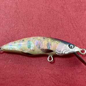 ハンドメイドミノー sparkle lures 山女魚55sシンキング 4.2g ベースゴールド パーマークブルー アワビ部分夜光の画像4