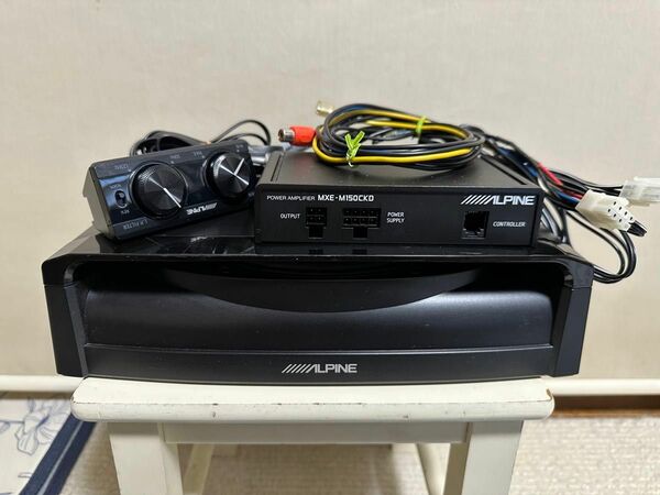 ALPINE アルパイン パワードサブウーファー SWE-1200 