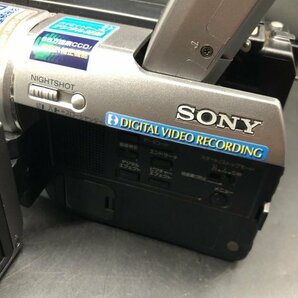 Sony DCR-TRV310 ソニー Digital 8 Handycam ビデオ カメラ レコーダー AC-V700 バッテリー充電器 NP-F750 NP-F570 バッテリーの画像8