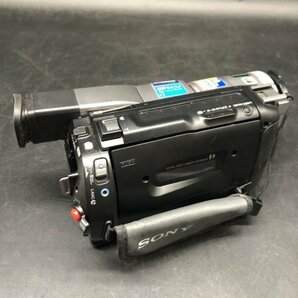 Sony DCR-TRV310 ソニー Digital 8 Handycam ビデオ カメラ レコーダー AC-V700 バッテリー充電器 NP-F750 NP-F570 バッテリーの画像5