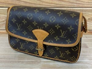 ■LOUIS VUITTON ルイ・ヴィトン モノグラム ソローニュ M42250 ショルダーバッグ 斜め掛け マチあり バッグ レディース ベルト式