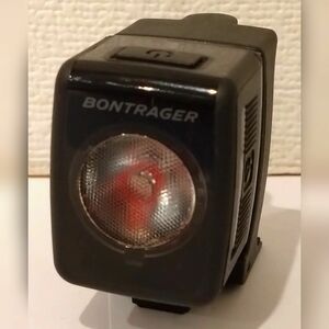 BONTRAGER Flare RT リアライトTREK