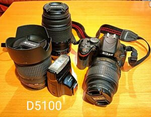 Nikon D5100 レンズ3 つ スピードライト
