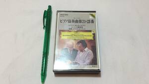 F【クラシックカセットテープ4】『モーツァルト ピアノ協奏曲第21・23番』●解説付●ポリドール●検)国内盤アルバムロンドン交響楽団