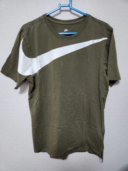 ナイキ　NIKE　ビックスウォッシュ　Tシャツ　カーキ　M　