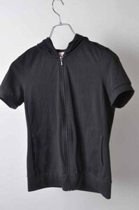 lql3-0598　*UNIQLO*ブラック系半袖ジップアップパーカー　M