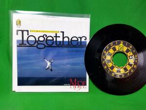 EP レコード MORE (チューインガム・松田りか・松田マミ) - Together(日本語ヴァージョン) (英語ヴァージョン)