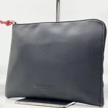 1円【新品未使用】Salvatore Ferragamo サルヴァトーレフェラガモ ガンチーニ セカンドバッグ ポーチ クラッチバッグ ロゴ ビジネス メンズ_画像2