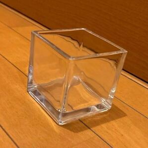 スクエア型 四角い 花器