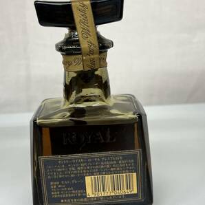 未開栓 SUNTORY ウイスキー サントリーローヤル 12年 15年 １８０ｍｌ ミニボトルの画像4