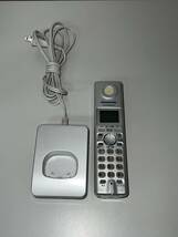 Panasonic パナソニック コードレス電話機 子機 KX-FKN516-S/充電台 PFAP1018_画像3