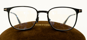 トムフォード 眼鏡 ブルーカットレンズ 送料無料 税込 新品 TF5923-K-B 001 ブラックカラー