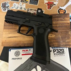 SIG AIR VFC P320 X CARRY M18 ガスブローバック マウント レッドドット付き 