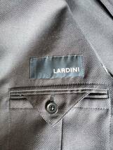 【試着のみ】ラルディーニ テーラードジャケット ネイビー size48 ブートニエール イタリア製 LARDINI_画像4