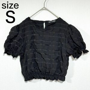 SHEIN DAZY　シーイン デイジー　トップス　半袖　カットソー　ブラウス　パフスリーブ　ショート丈　S