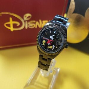 ディズニー Disney Mickey ブラック ギザギザ クォーツ 腕時計 美品