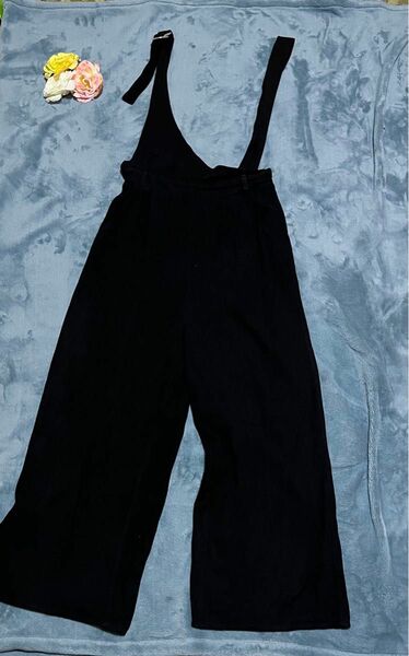 サロペット アシンメトリーオールインワン ジャンプスーツ　ブラック 黒　Mサイズ レディース服