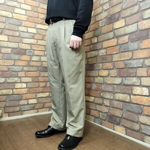 BP2-971【VAN HEUSEN】USA古着 オーバーサイズ カラースラックス【W38 メンズXL】【モデル175cm】ベージュ ワイドパンツ ワーク ゴルフ