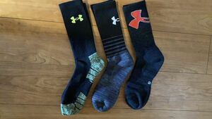 新品アンダーアーマーUNDER ARMOUR メンズソックス3足セット222