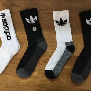 新品アディダスadidas メンズソックス4足セット1227の画像1